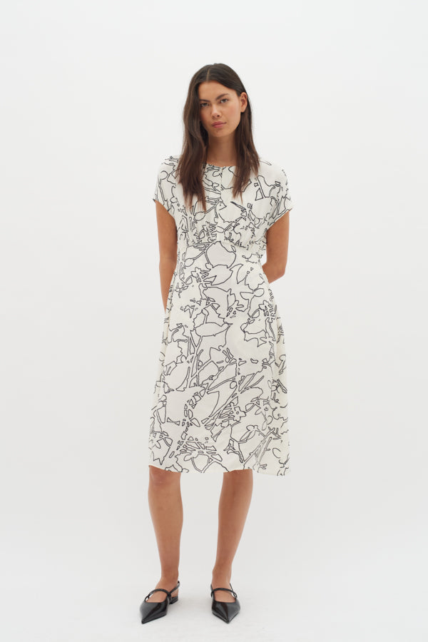Baiti Dress