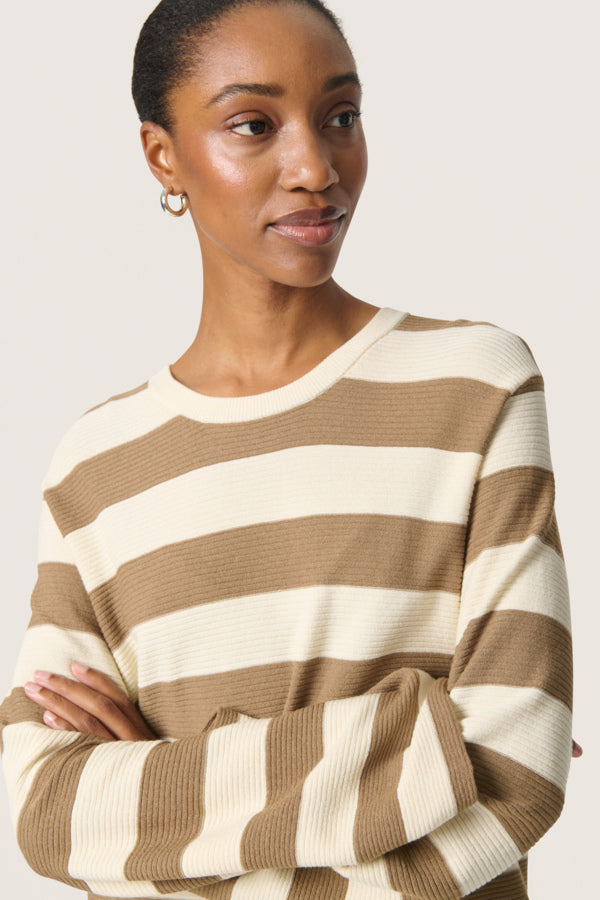 Lidya Pullover