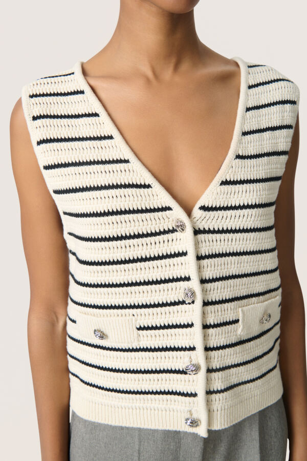 Madalena Vest