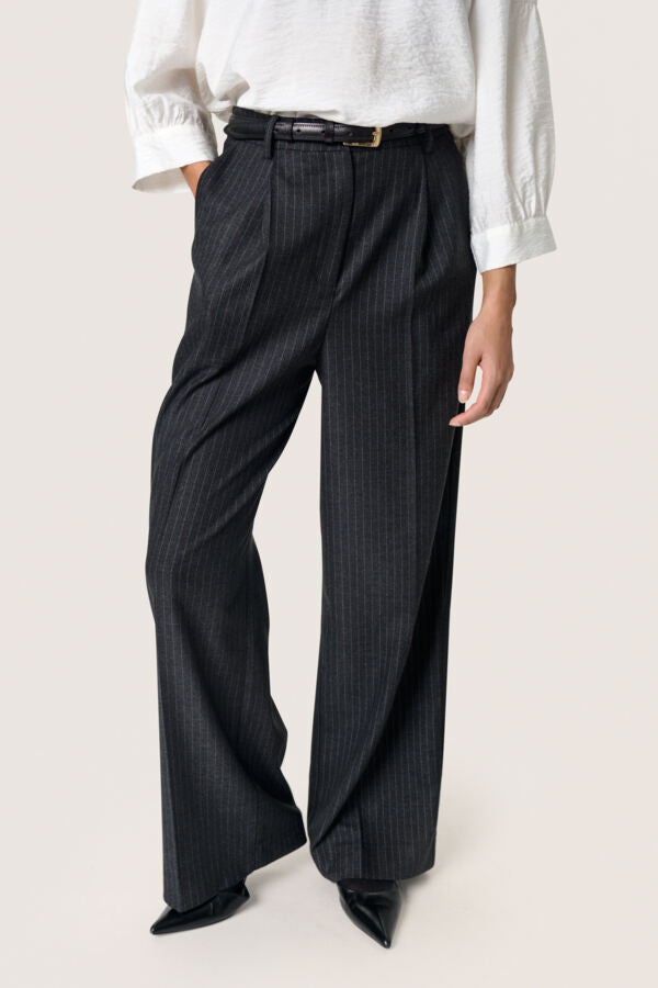 Malodi Trousers