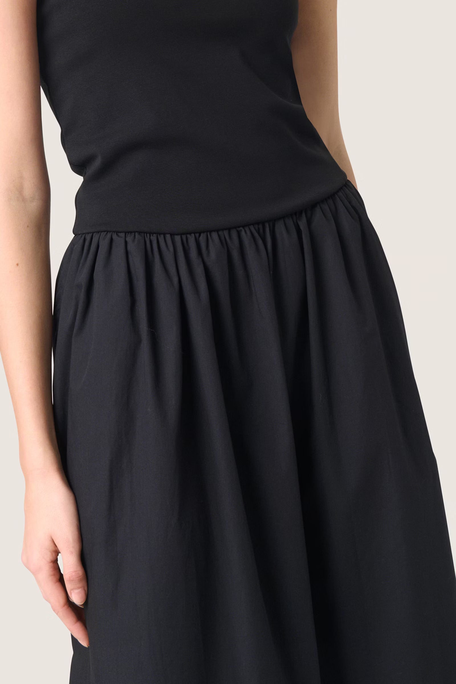 Viola Dress