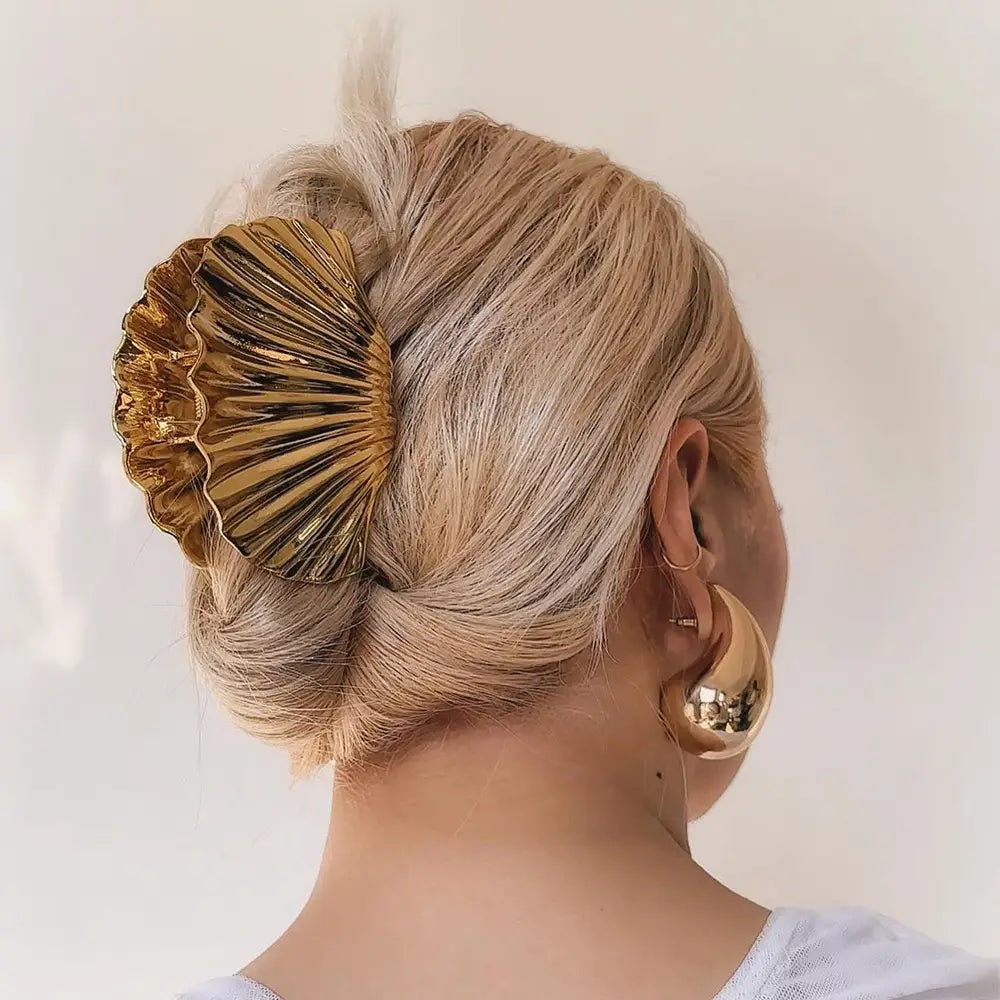 Shell-Shaped Metal Hair Claw Clip