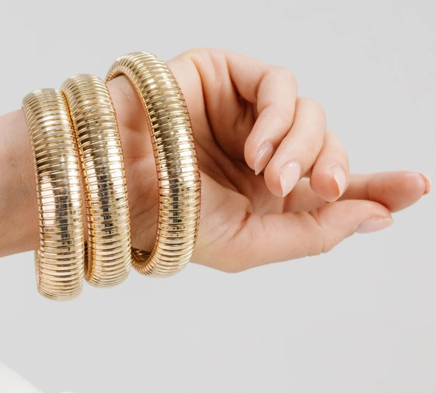 Cobra Bangles