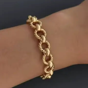 Stay Golden O Bracelet