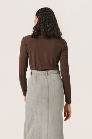 Hanadi Turtleneck