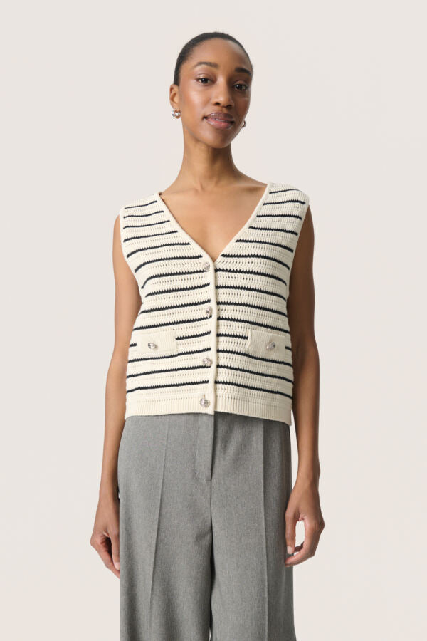 Madalena Vest