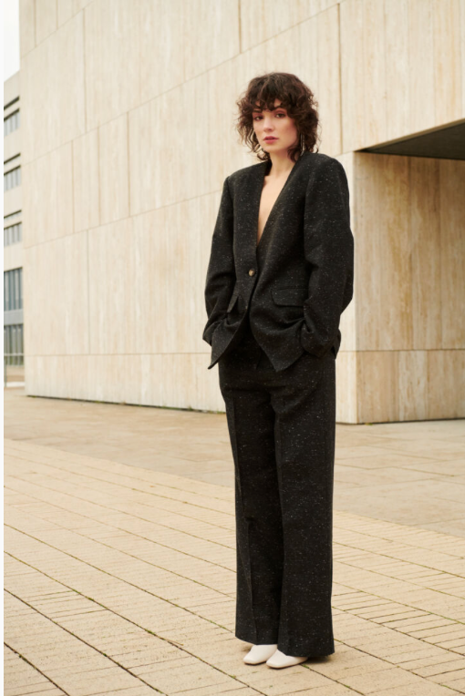 Sus V-Neck Blazer
