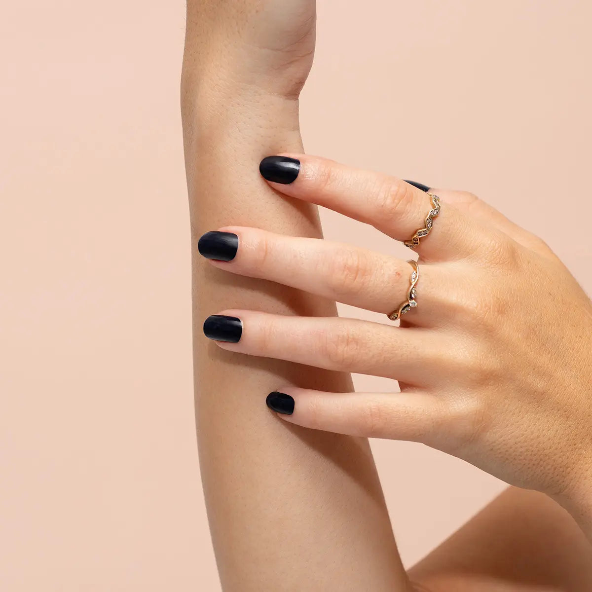 Mingle - Nail Polish