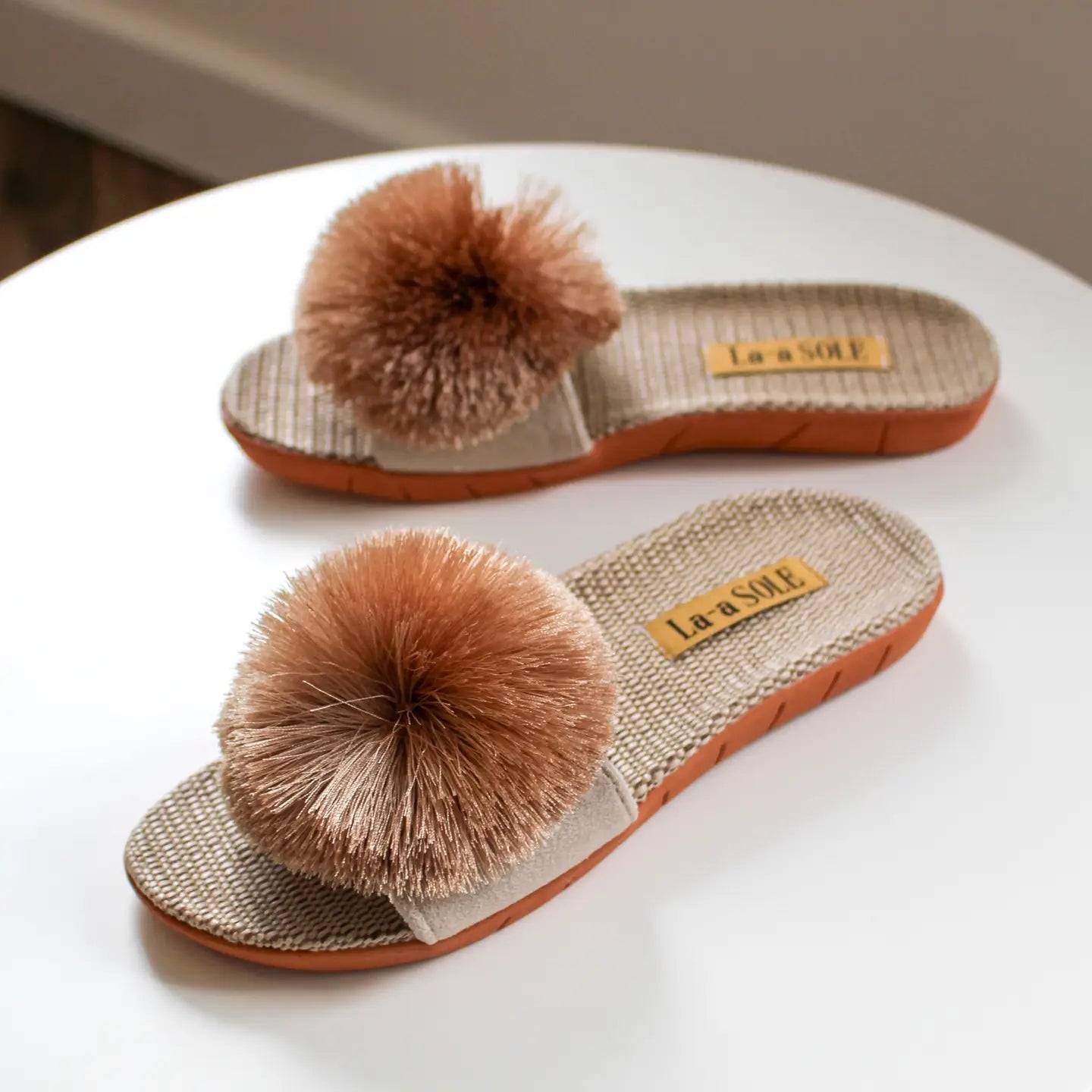 Pom Pom Slide