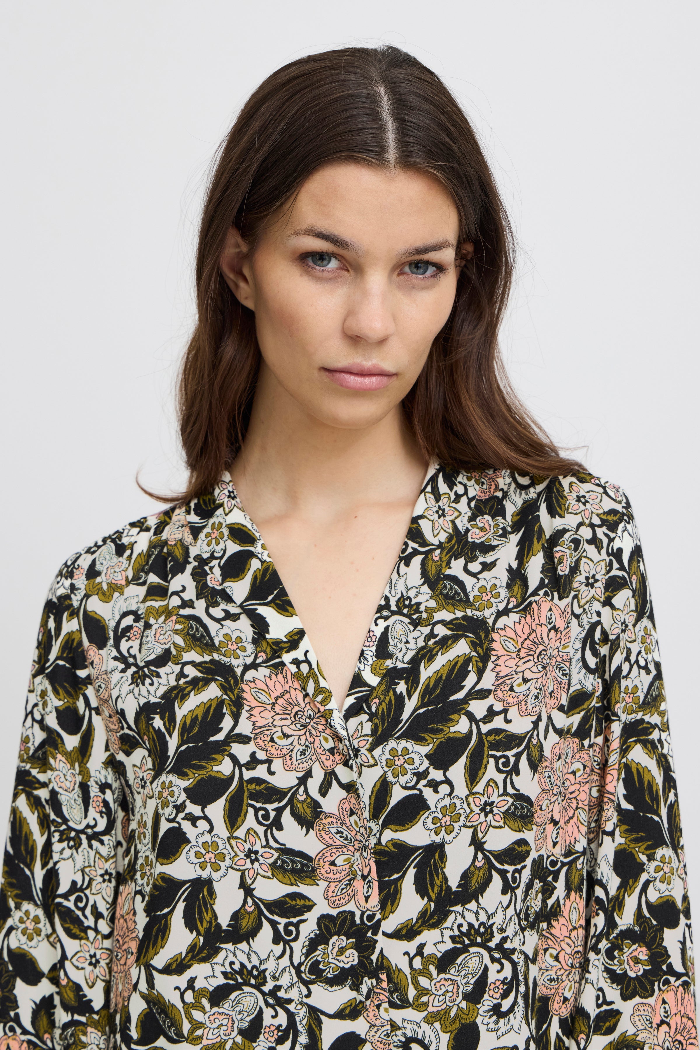 Irrosie Shirt - Vintage Flower Print
