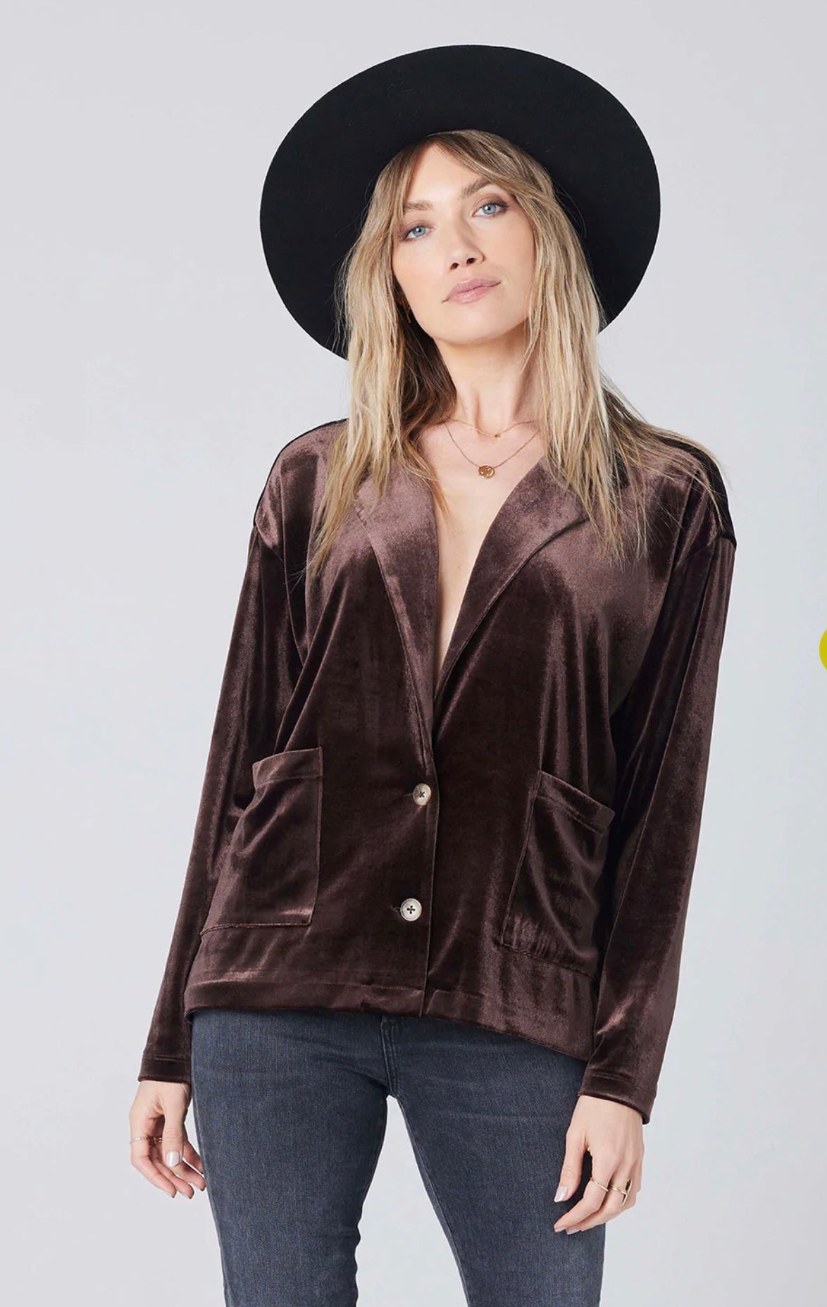 Skye Blazer - Velvet