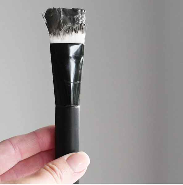 Masque Applicator Brush