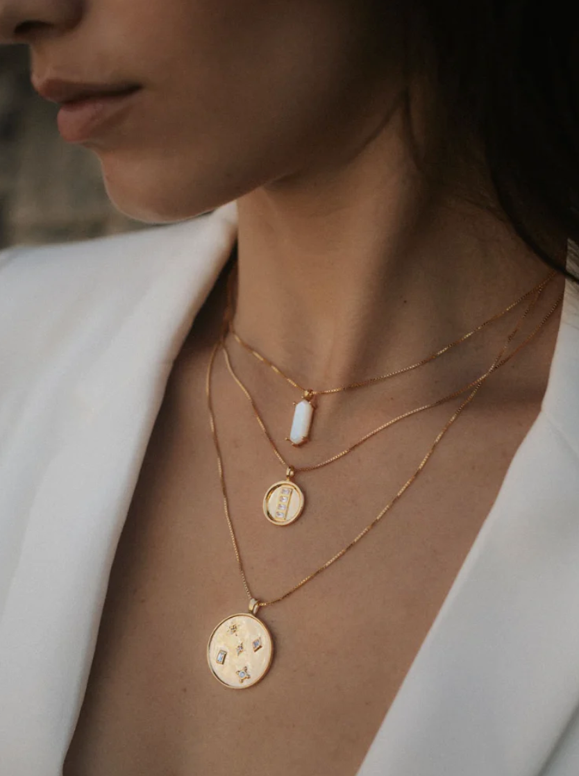 Helen Necklace - Gold