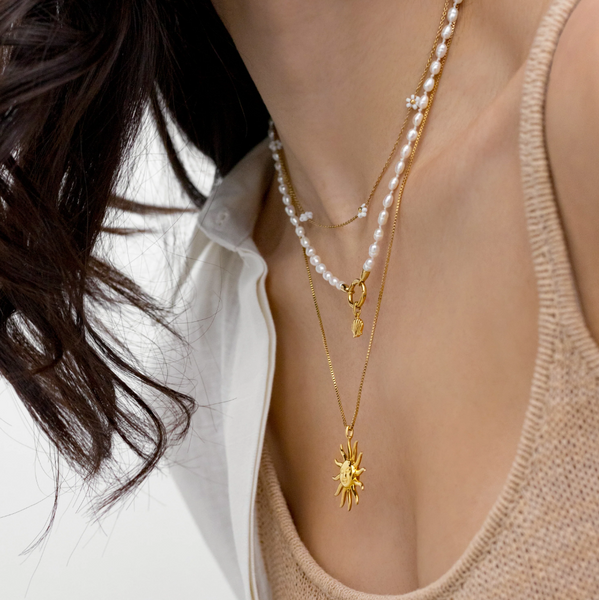 Georgie Necklace with Seashell Charm